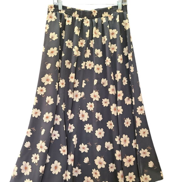 Renee Adams Limited Womens Skirt Multicolor Size Medium 100% Polyester Buttons - Picture 2 of 12